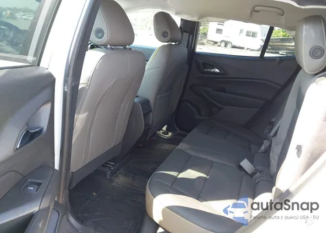 2025 Chevrolet Trax Activ из США, поврежденный, VIN KL77LKEP2SC132795